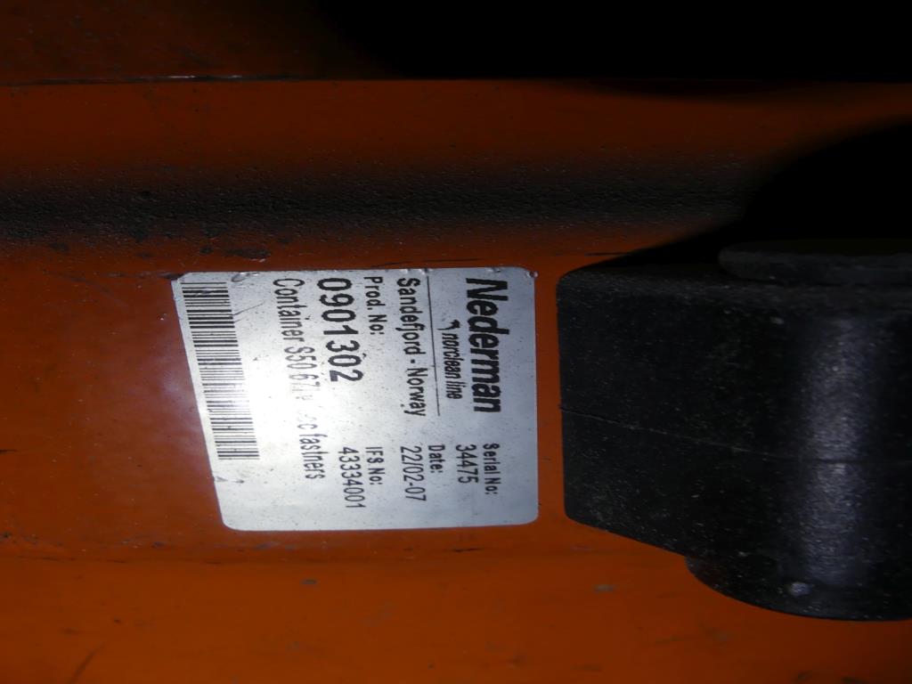 Maquinaria y accesorios de una antigua imprenta de huecograbado-2