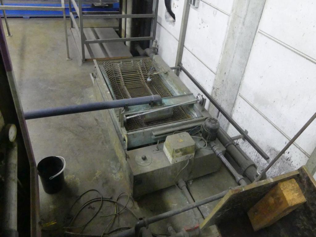 Maquinaria y accesorios de una antigua imprenta de huecograbado-7