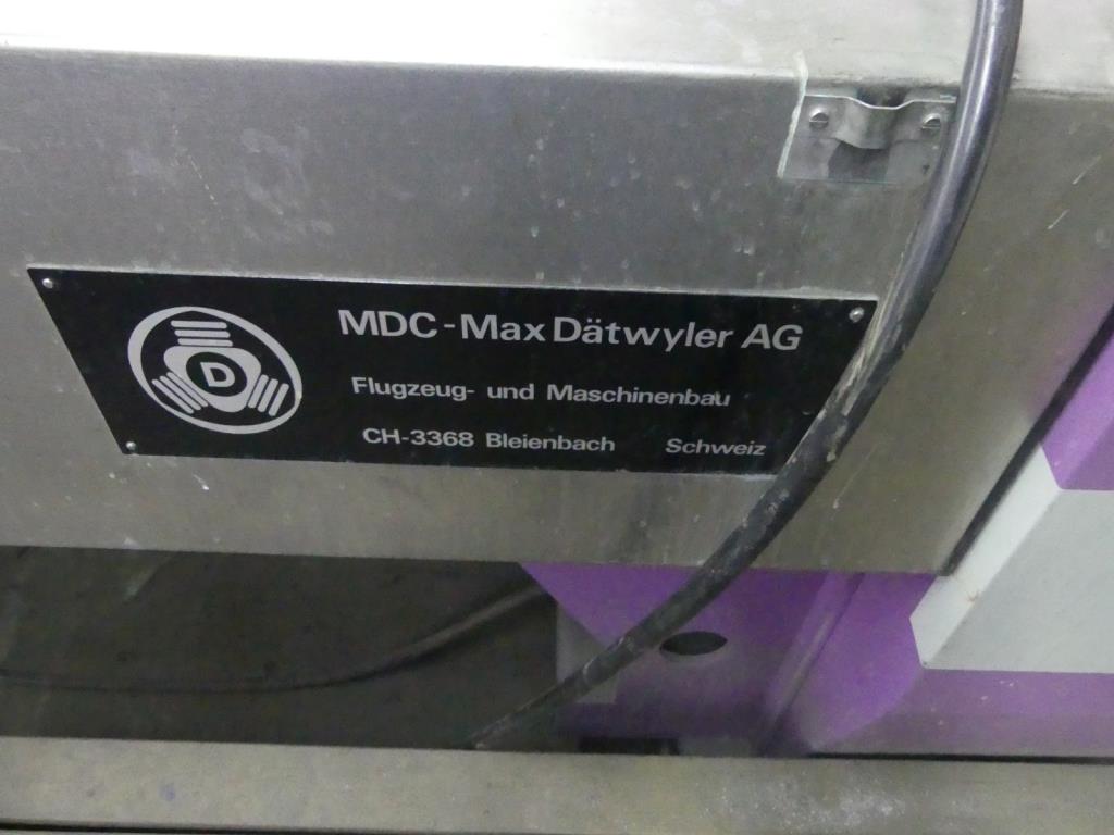 Maquinaria y accesorios de una antigua imprenta de huecograbado-8