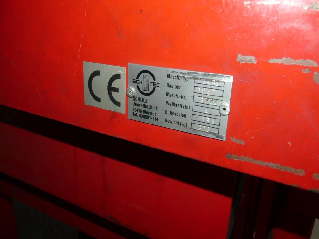 Maschinelle Einrichtung sowie Zubehör einer ehemaligen Tiefdruckerei-3