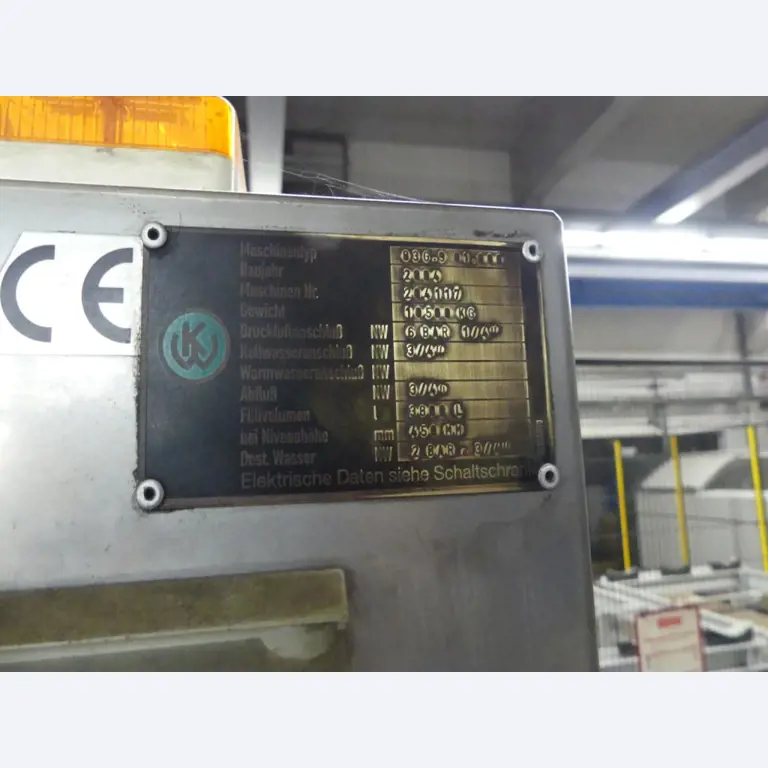 Equipement mécanique et accessoires d'une ancienne imprimerie en héliogravure-3