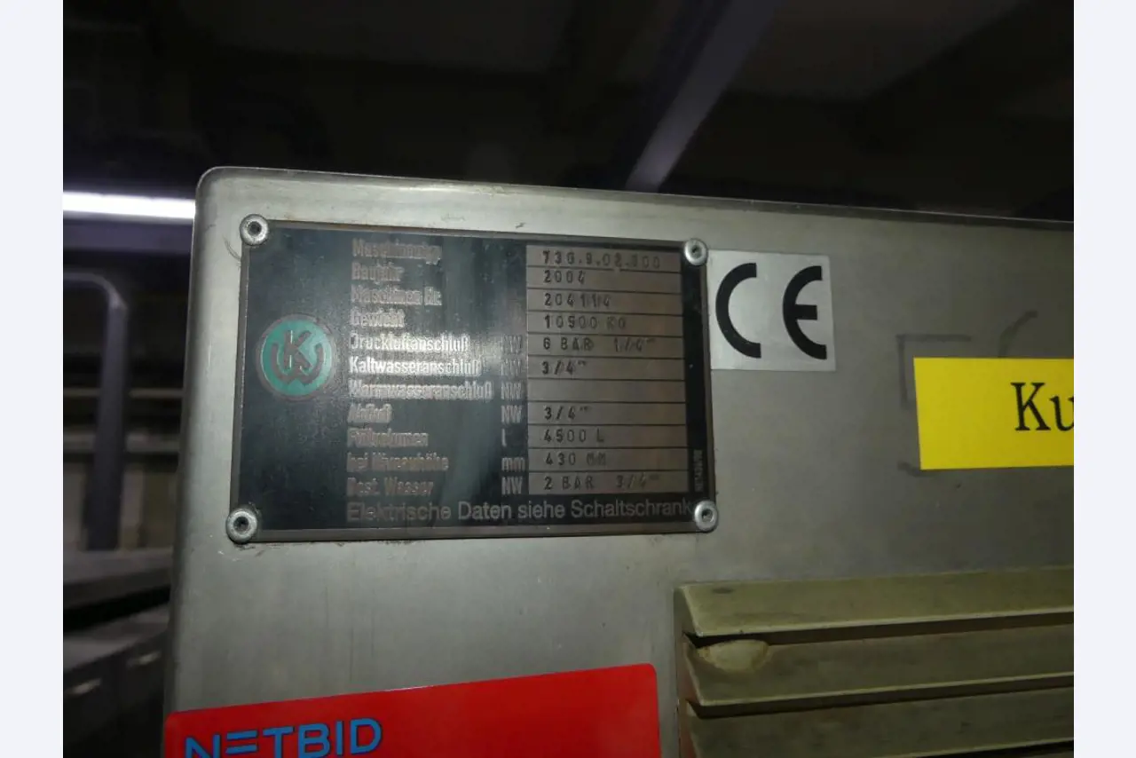 Equipement mécanique et accessoires d'une ancienne imprimerie en héliogravure-2