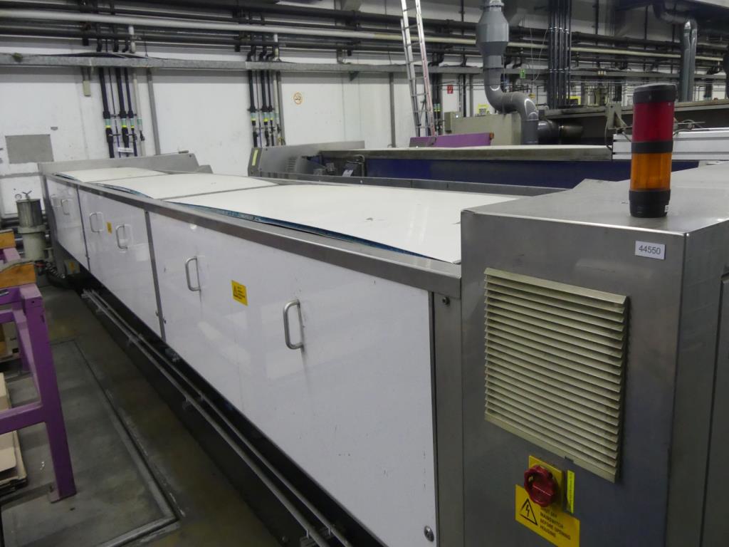 Máquinas e acessórios de uma antiga fábrica de impressão de gravuras-4