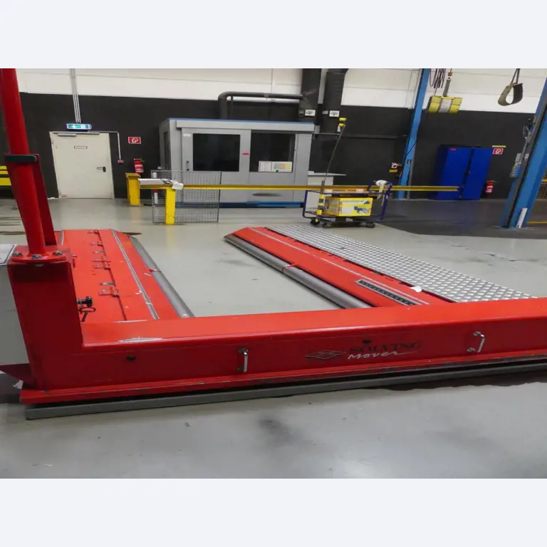 Maschinelle Einrichtung sowie Zubehör einer ehemaligen Tiefdruckerei-3