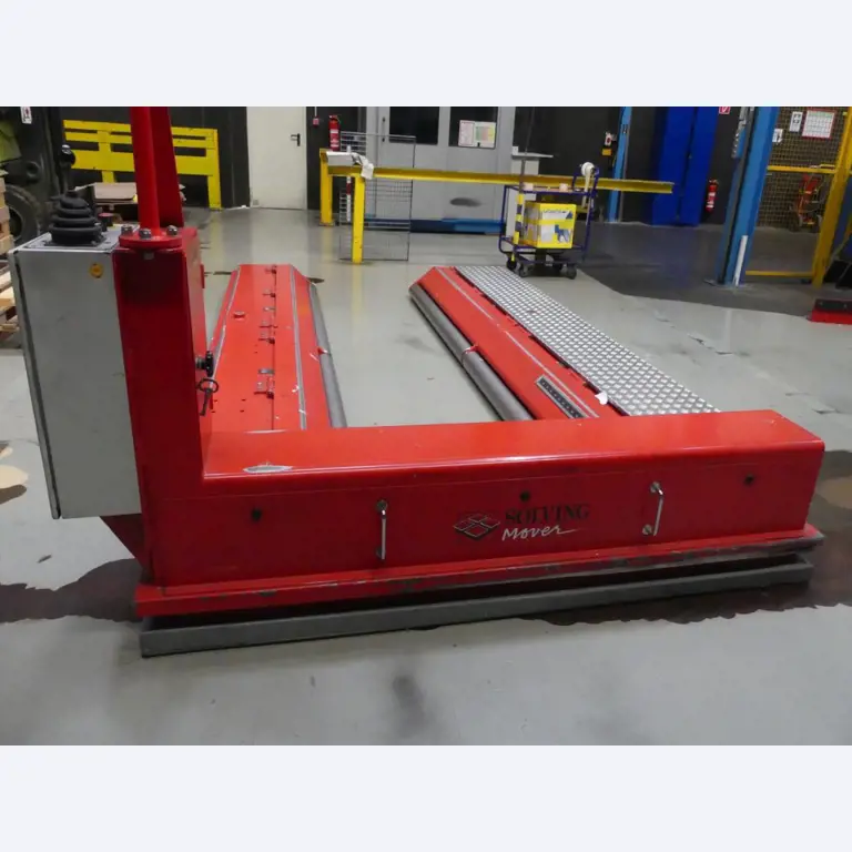 Maschinelle Einrichtung sowie Zubehör einer ehemaligen Tiefdruckerei-4