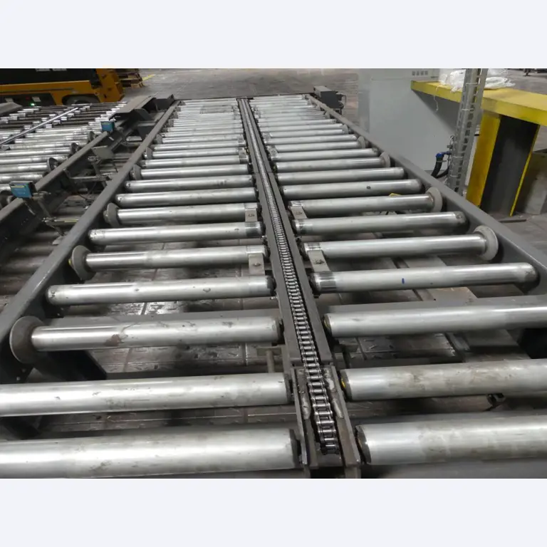 Equipement mécanique et accessoires d'une ancienne imprimerie en héliogravure-2