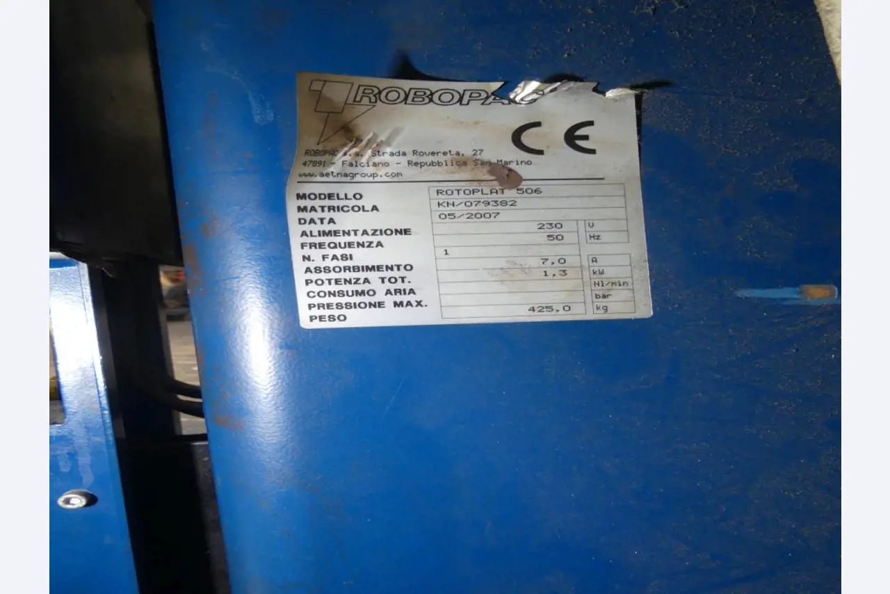 Maschinelle Einrichtung sowie Zubehör einer ehemaligen Tiefdruckerei-2