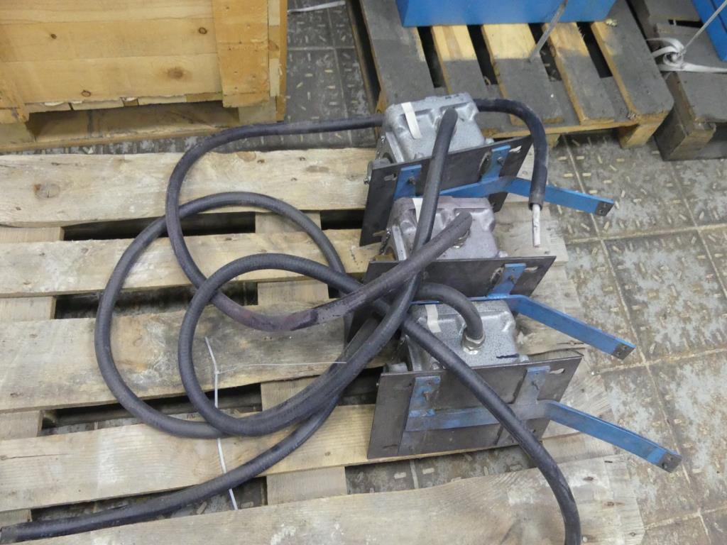 Maquinaria y accesorios de una antigua imprenta de huecograbado-2