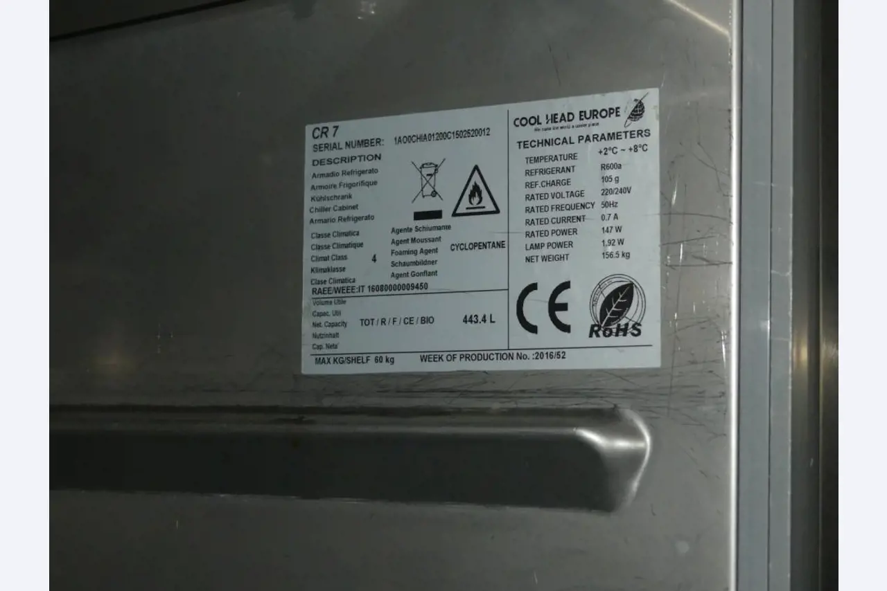 Stroje a příslušenství z bývalé hlubotiskové tiskárny-3