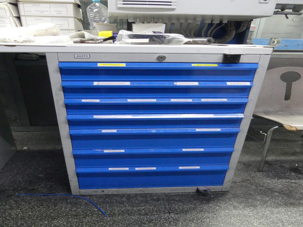 Maquinaria y accesorios de una antigua imprenta de huecograbado-8