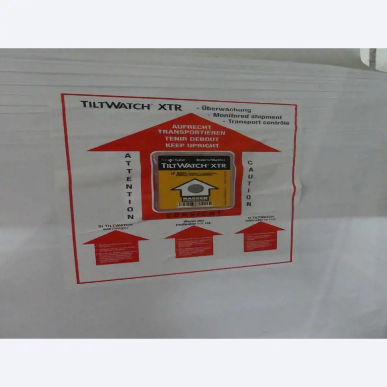 Equipement mécanique et accessoires d'une ancienne imprimerie en héliogravure-3