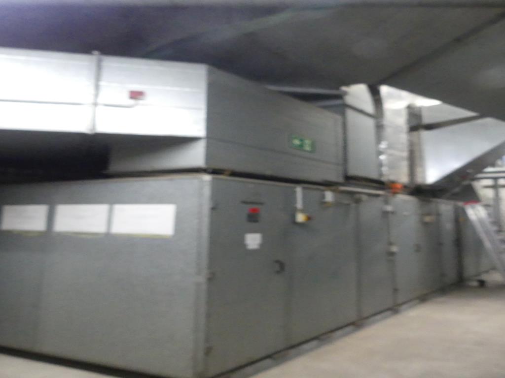 Maschinelle Einrichtung sowie Zubehör einer ehemaligen Tiefdruckerei-2