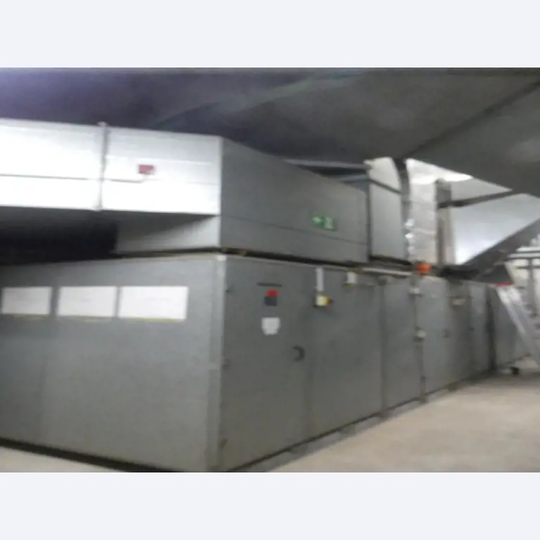 Maschinelle Einrichtung sowie Zubehör einer ehemaligen Tiefdruckerei-2