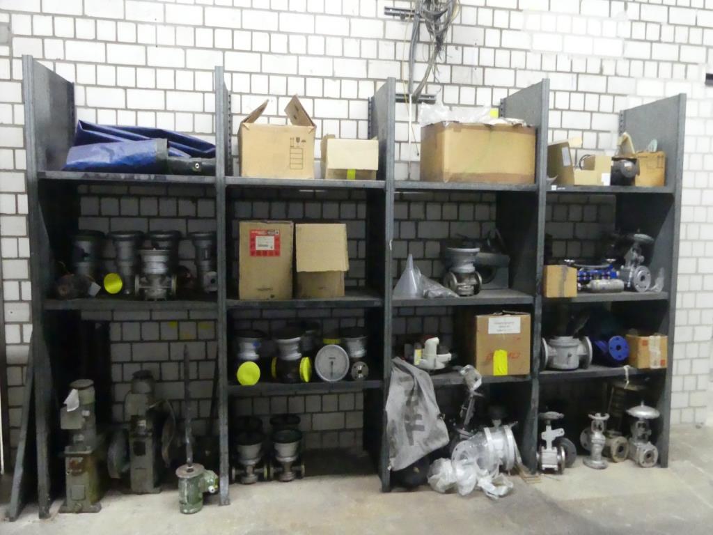 Maschinelle Einrichtung sowie Zubehör einer ehemaligen Tiefdruckerei-5