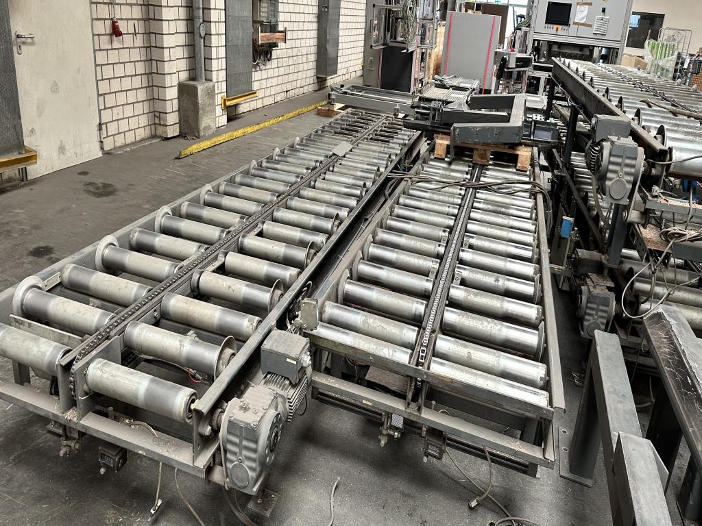 Maquinaria y accesorios de una antigua imprenta de huecograbado-3