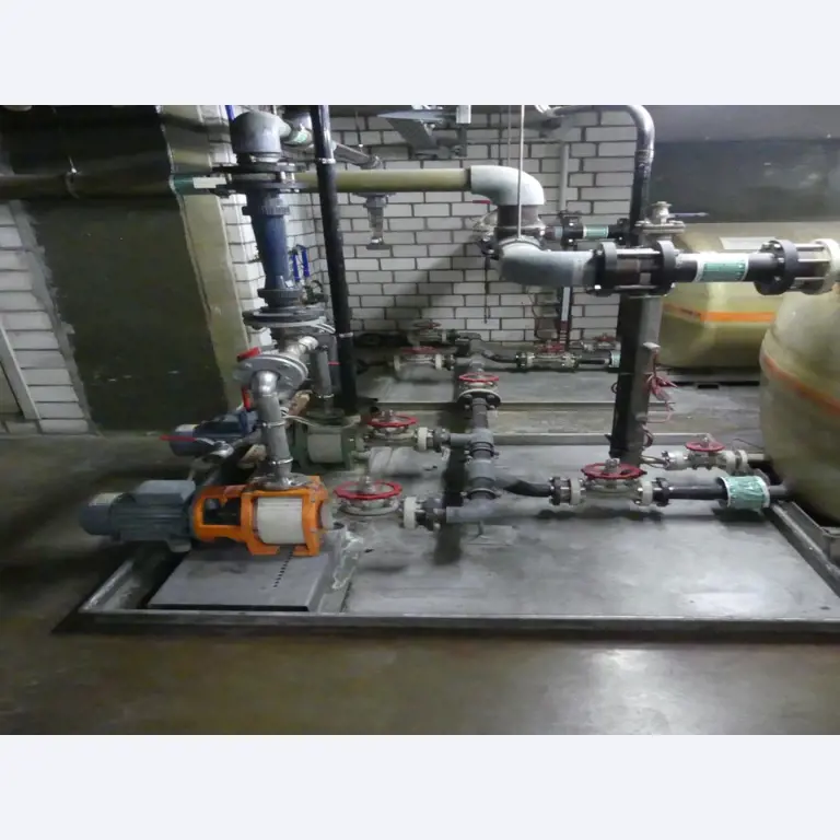 Maschinelle Einrichtung sowie Zubehör einer ehemaligen Tiefdruckerei-4