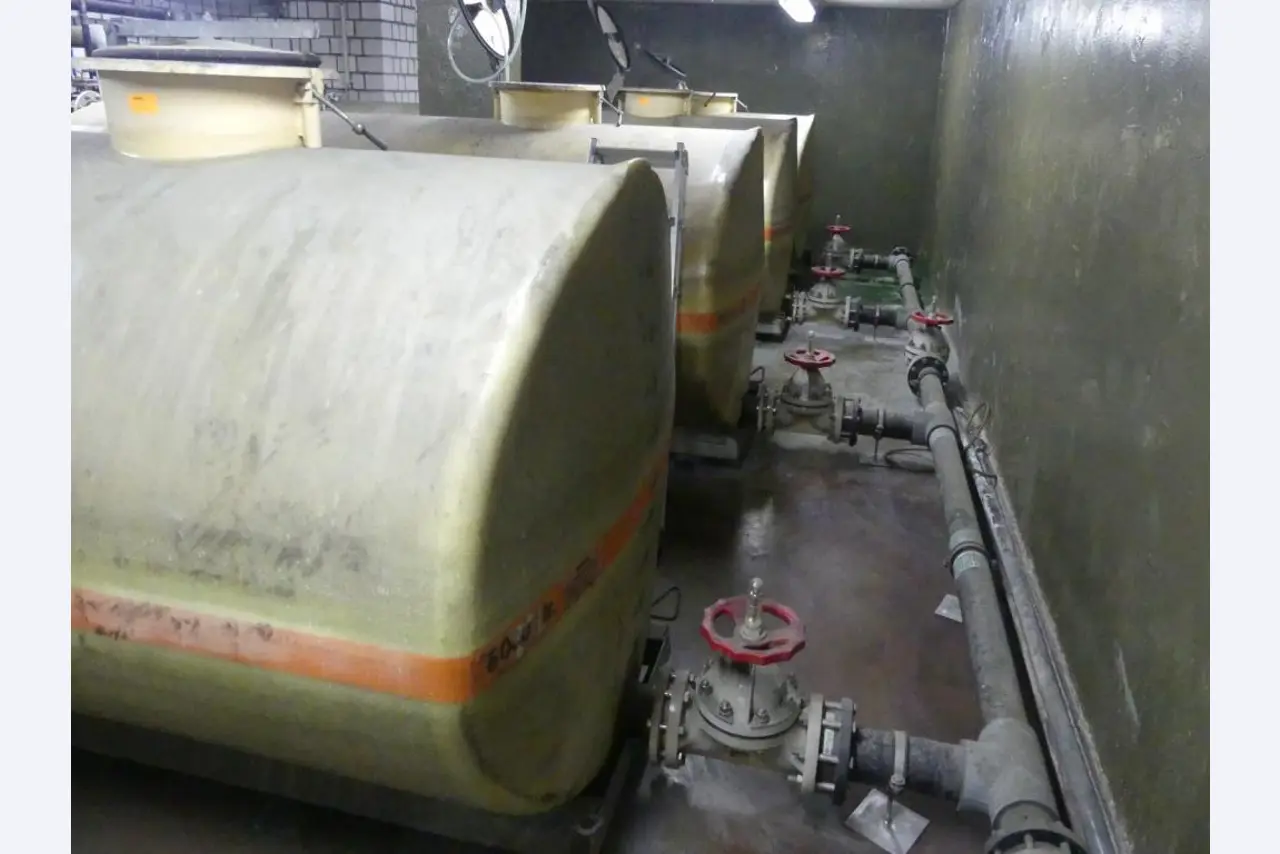 Maschinelle Einrichtung sowie Zubehör einer ehemaligen Tiefdruckerei-5