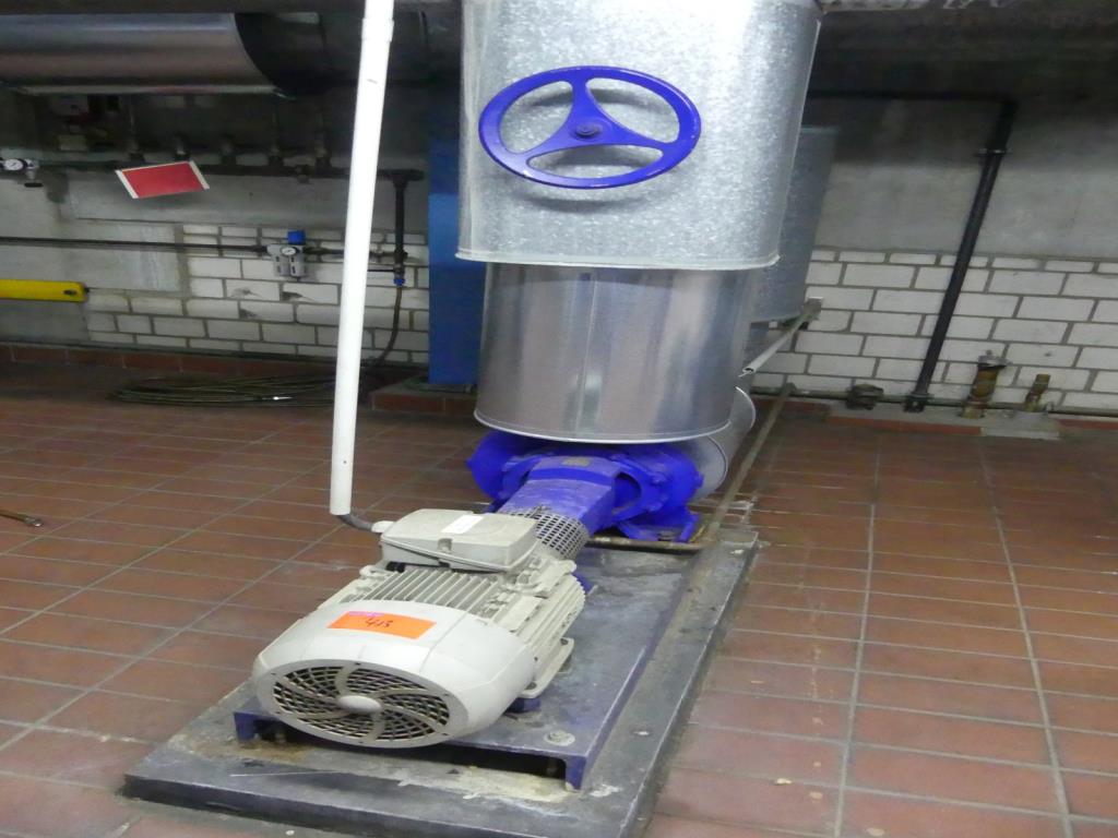 Maquinaria y accesorios de una antigua imprenta de huecograbado-1