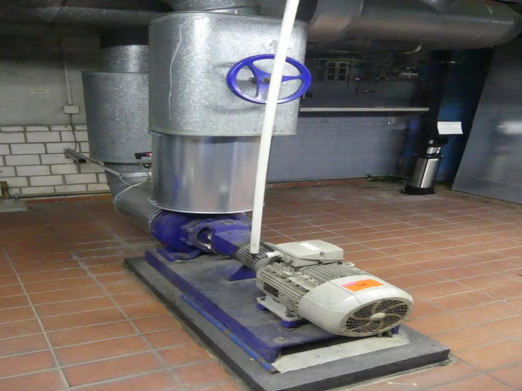 Maquinaria y accesorios de una antigua imprenta de huecograbado-2