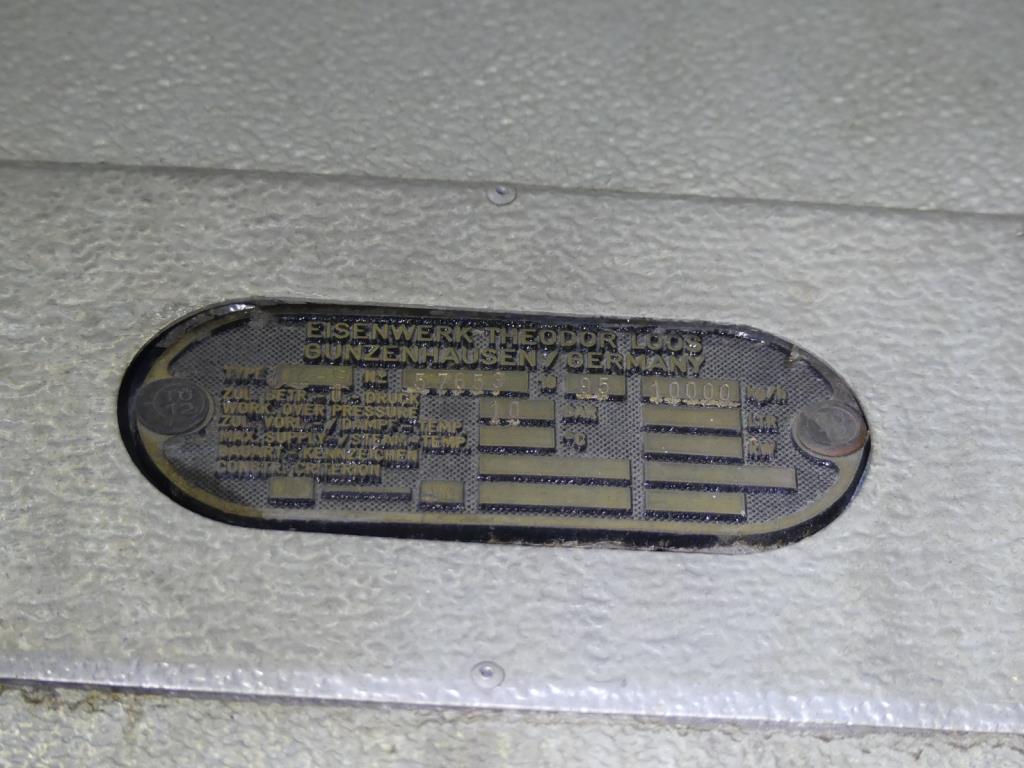 Maschinelle Einrichtung sowie Zubehör einer ehemaligen Tiefdruckerei-2