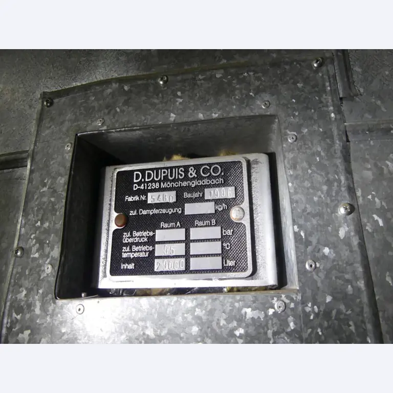 Equipement mécanique et accessoires d'une ancienne imprimerie en héliogravure-2