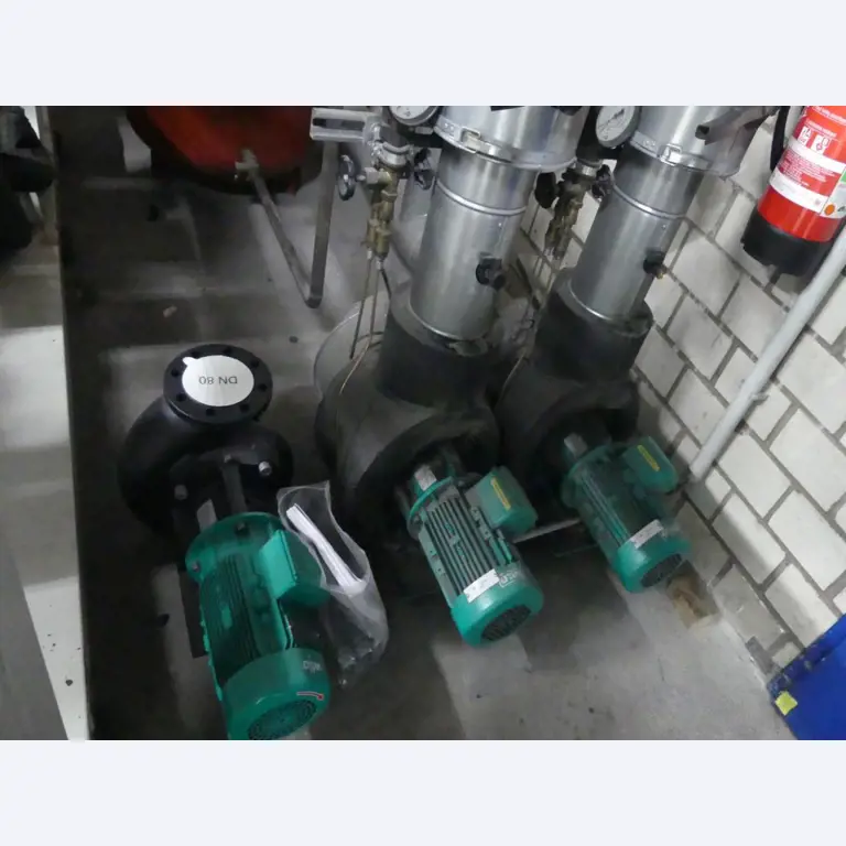 Stroje a příslušenství z bývalé hlubotiskové tiskárny-7