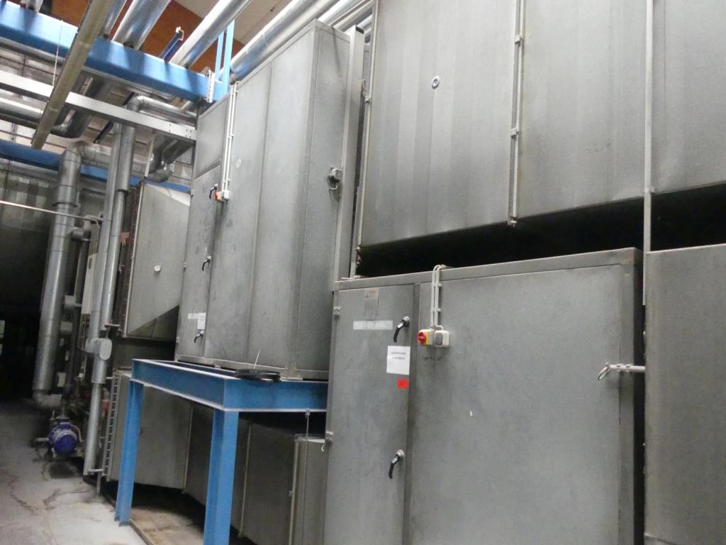 Maquinaria y accesorios de una antigua imprenta de huecograbado-5