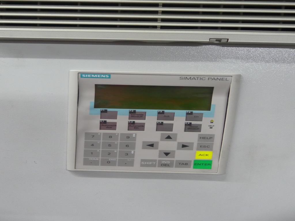 Máquinas e acessórios de uma antiga fábrica de impressão de gravuras-14