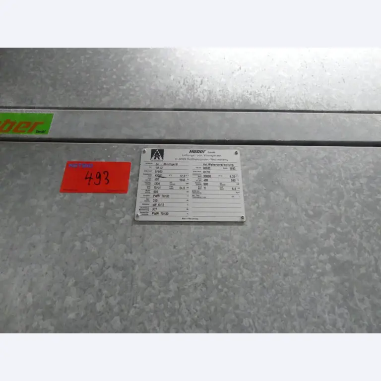 Equipement mécanique et accessoires d'une ancienne imprimerie en héliogravure-9