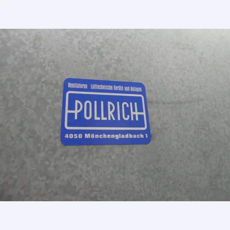 Equipement mécanique et accessoires d'une ancienne imprimerie en héliogravure-10