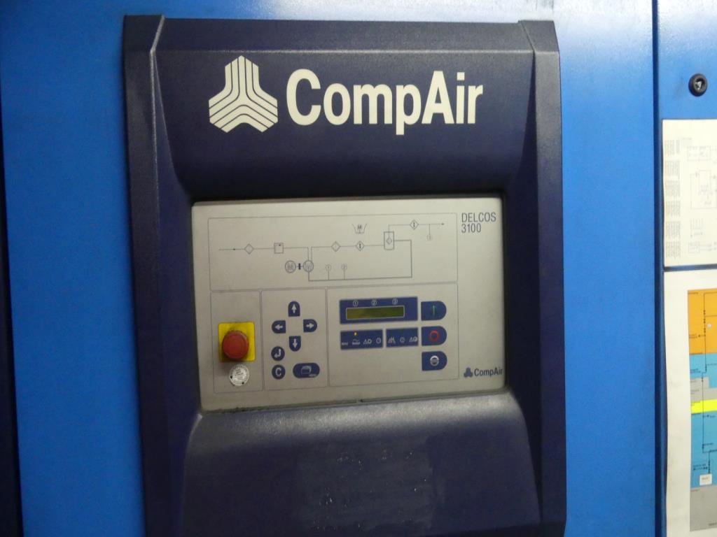 Máquinas e acessórios de uma antiga fábrica de impressão de gravuras-2