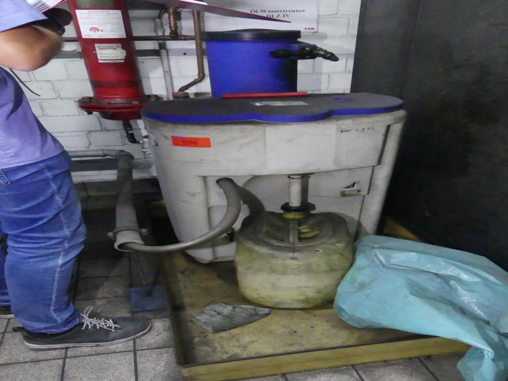 Máquinas e acessórios de uma antiga fábrica de impressão de gravuras-7