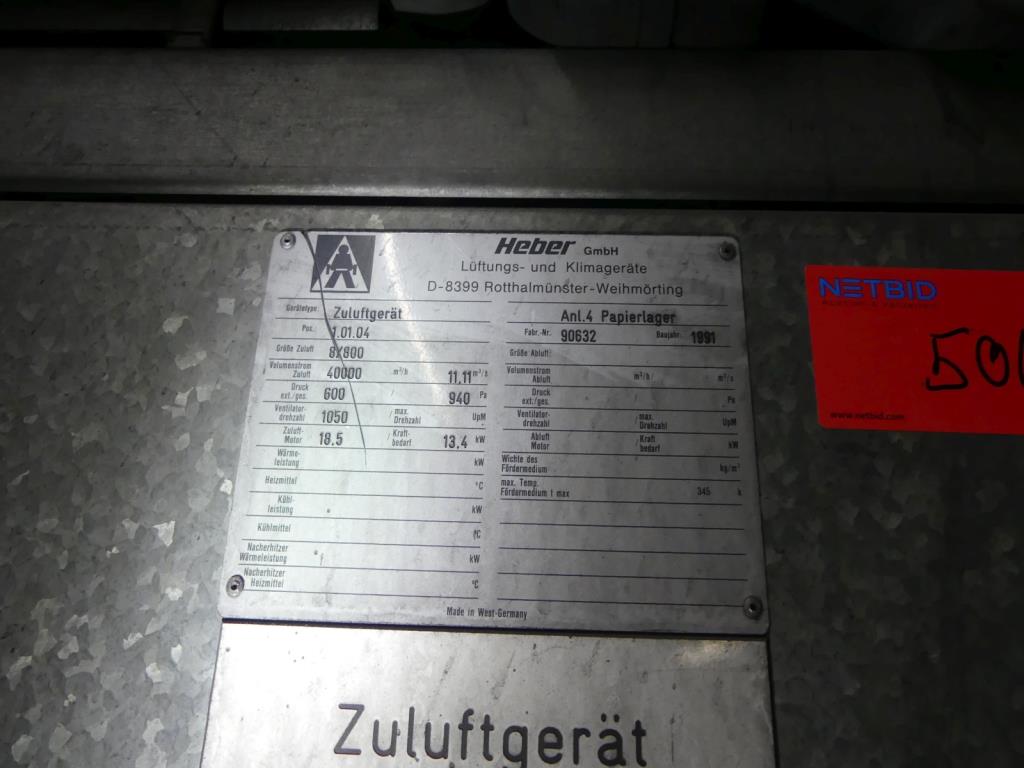 Maquinaria y accesorios de una antigua imprenta de huecograbado-10