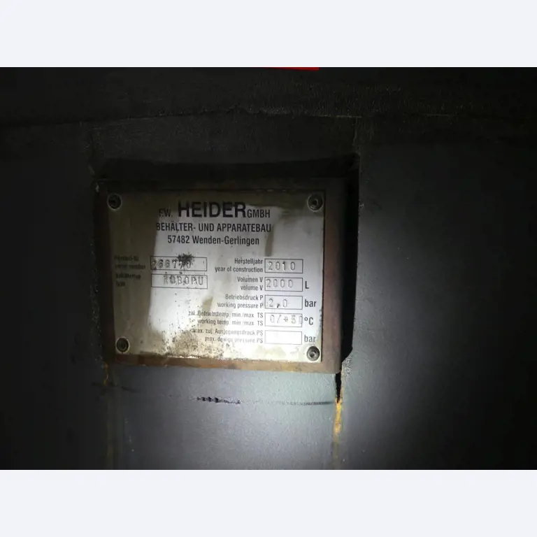 Equipement mécanique et accessoires d'une ancienne imprimerie en héliogravure-4