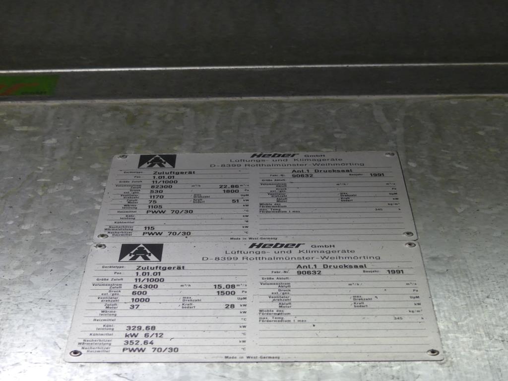 Maquinaria y accesorios de una antigua imprenta de huecograbado-4