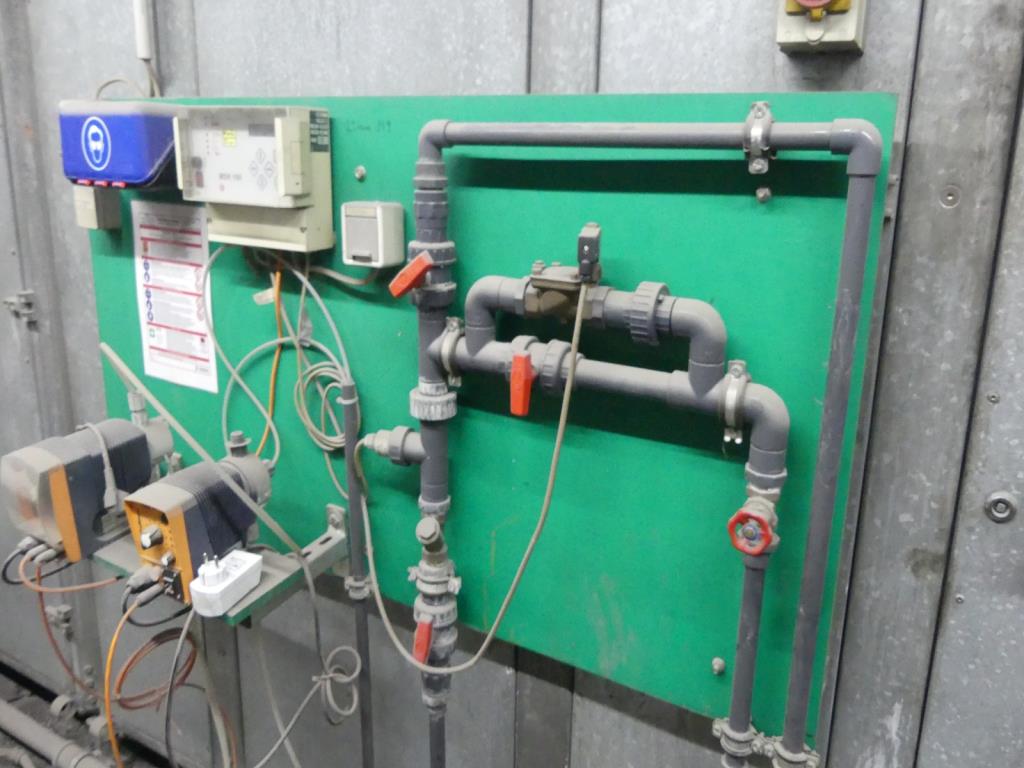 Maquinaria y accesorios de una antigua imprenta de huecograbado-4