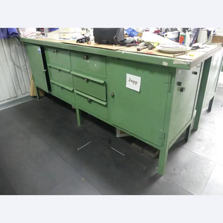 Stroje a příslušenství z bývalé hlubotiskové tiskárny-1