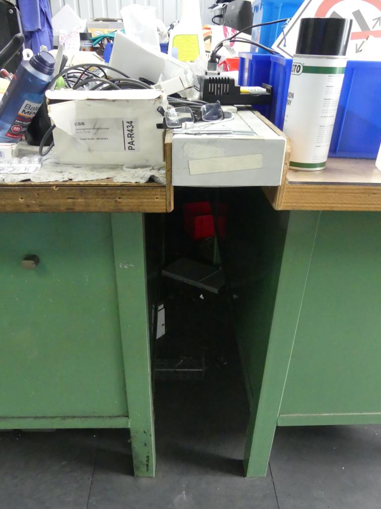 Stroje a příslušenství z bývalé hlubotiskové tiskárny-2