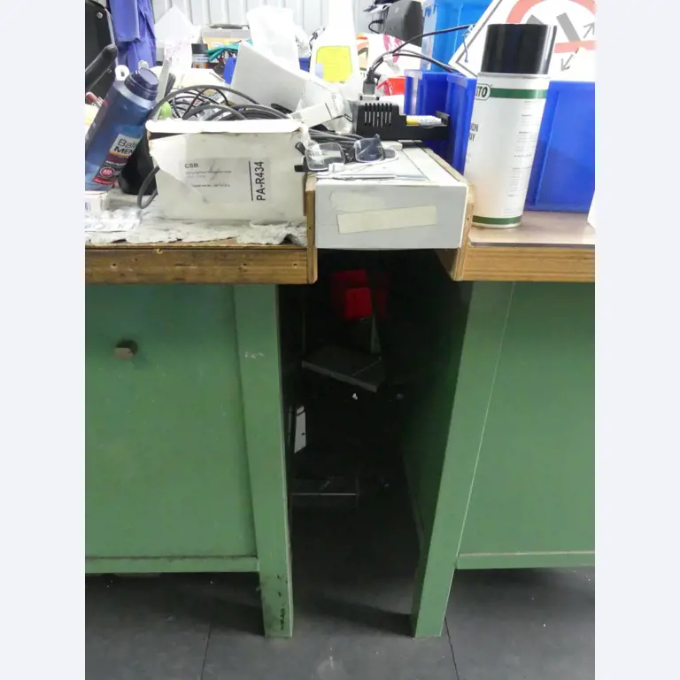 Stroje a příslušenství z bývalé hlubotiskové tiskárny-2