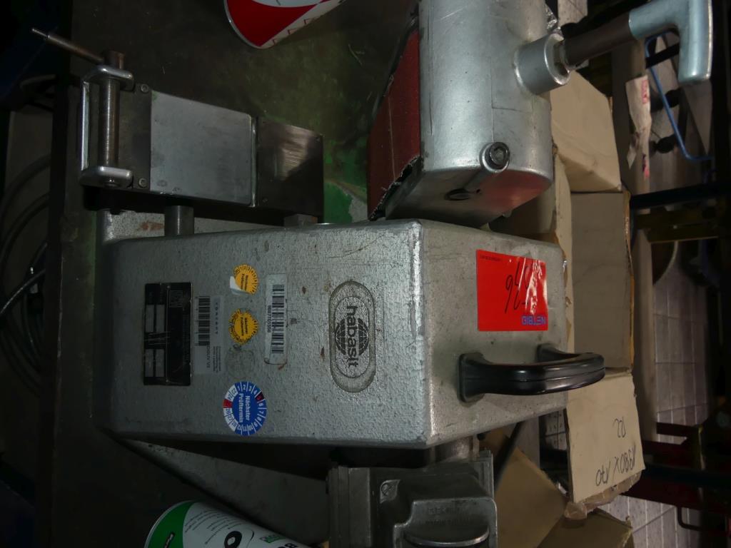 Maschinelle Einrichtung sowie Zubehör einer ehemaligen Tiefdruckerei-1