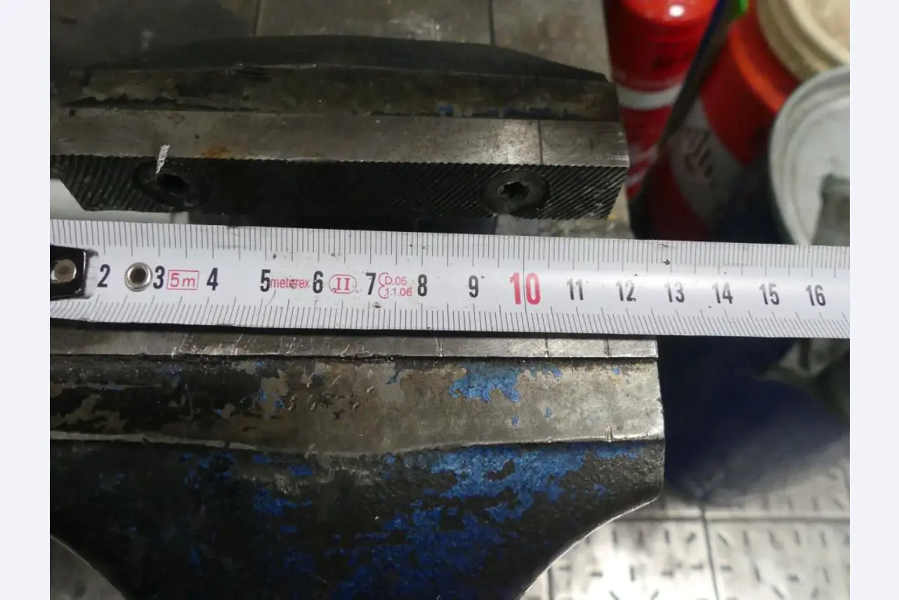 Stroje a příslušenství z bývalé hlubotiskové tiskárny-3