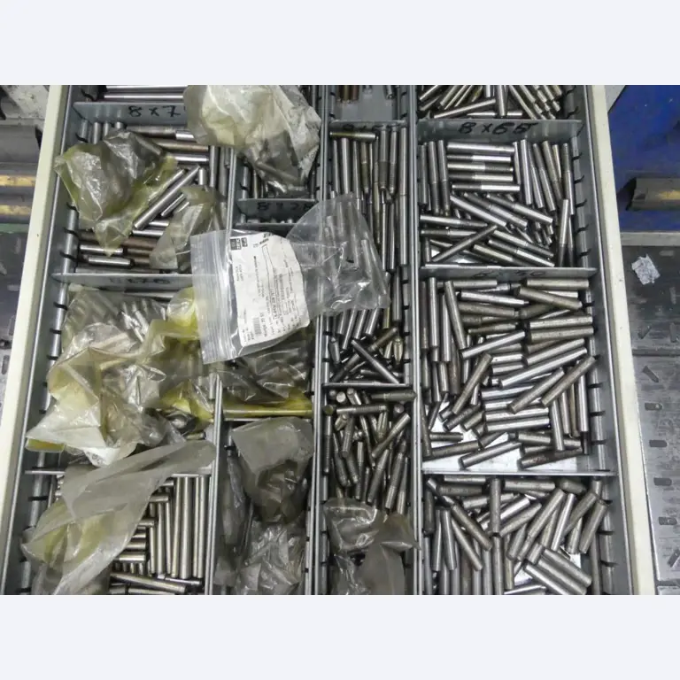 Machines en toebehoren van een voormalige diepdrukkerij-9