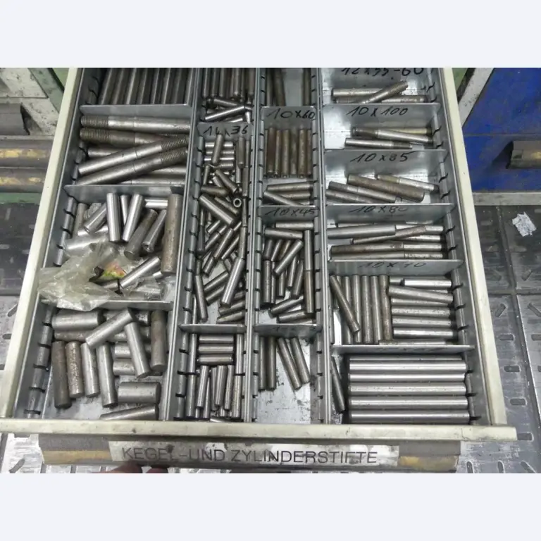 Machines en toebehoren van een voormalige diepdrukkerij-10