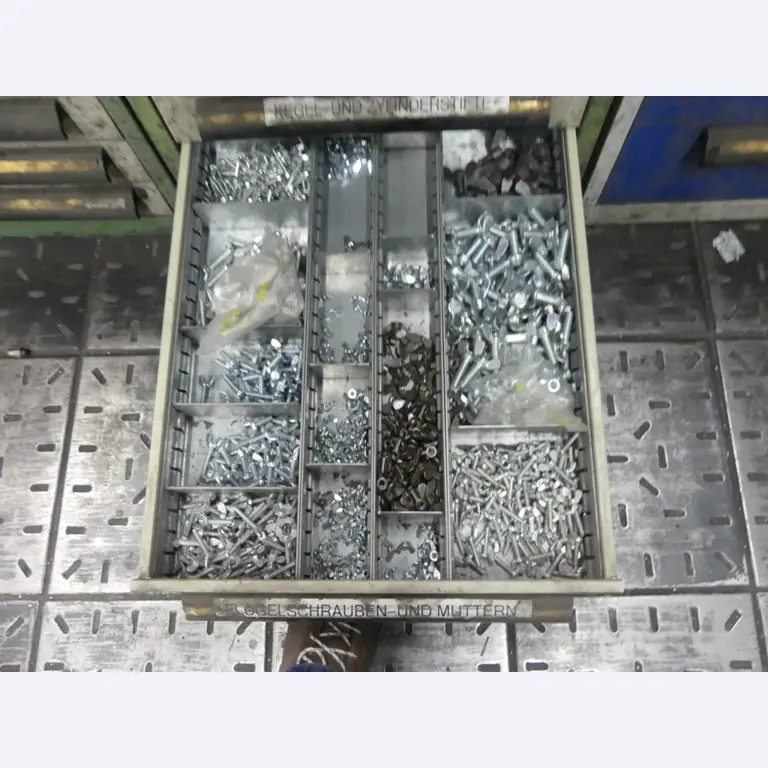 Machines en toebehoren van een voormalige diepdrukkerij-12