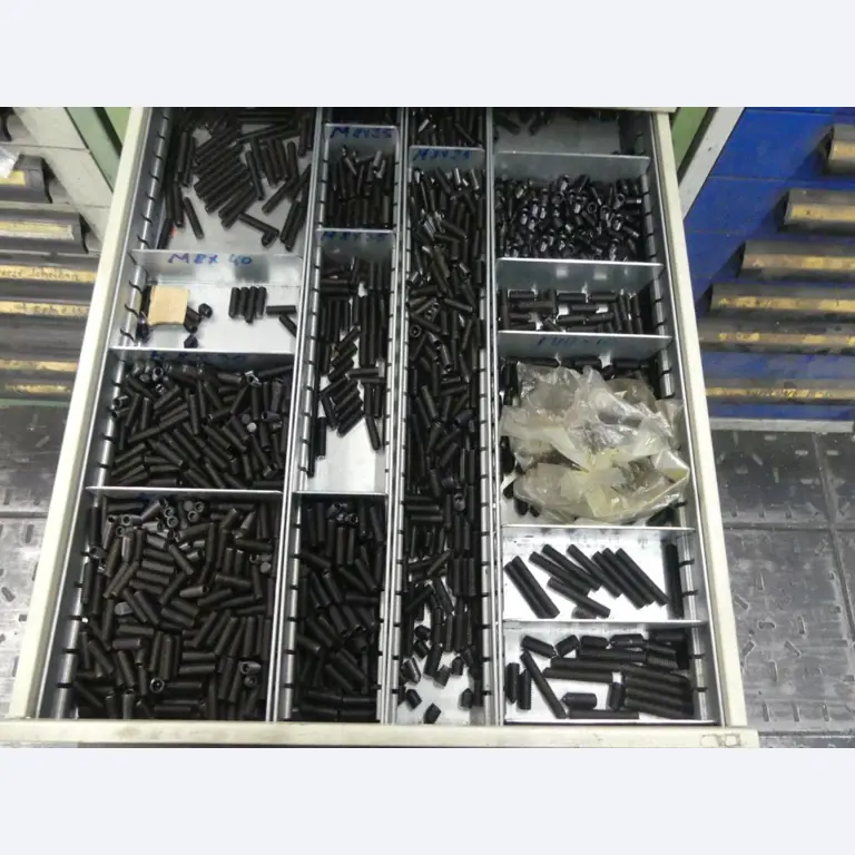 Machines en toebehoren van een voormalige diepdrukkerij-6