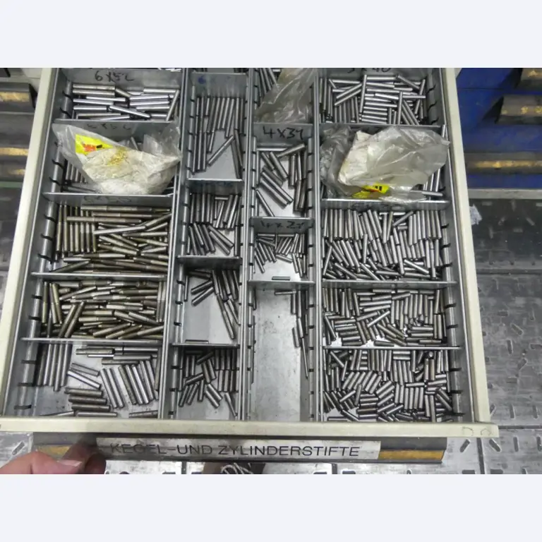 Machines en toebehoren van een voormalige diepdrukkerij-8