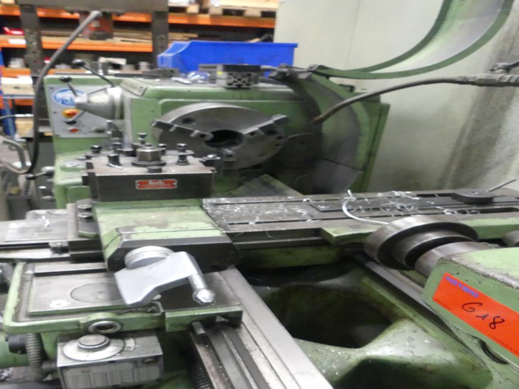 Máquinas e acessórios de uma antiga fábrica de impressão de gravuras-4