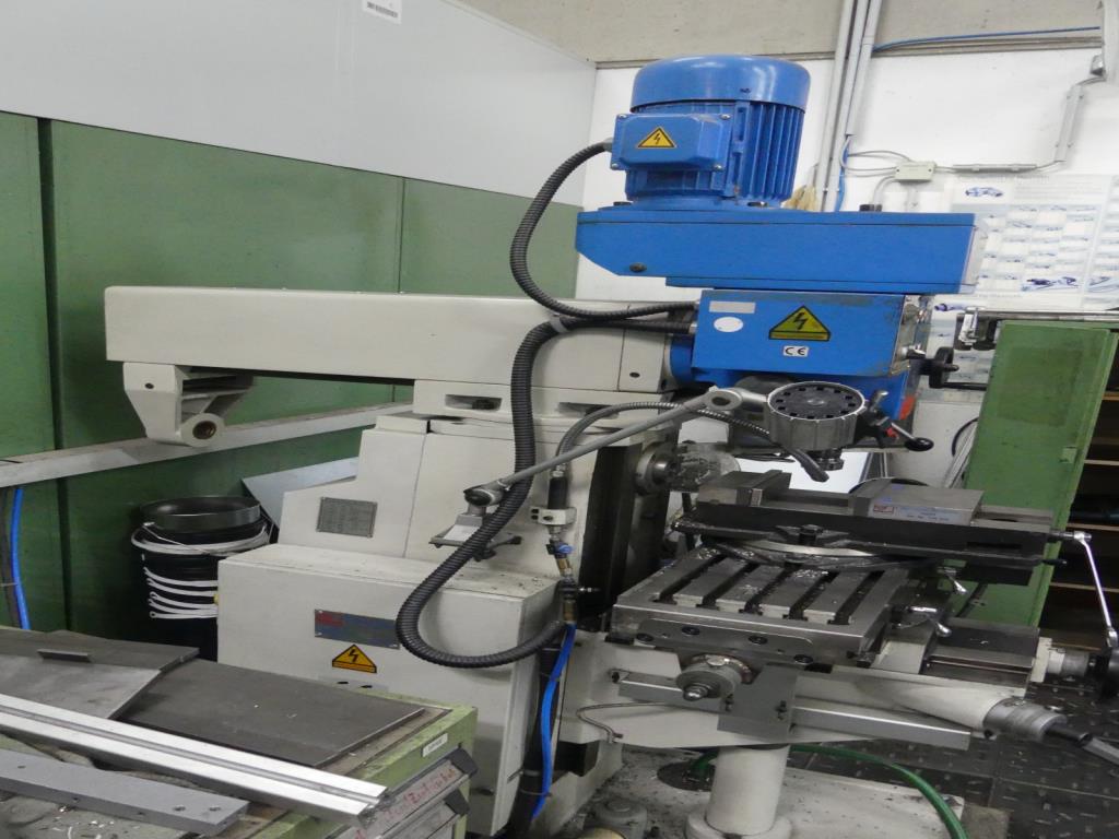 Máquinas e acessórios de uma antiga fábrica de impressão de gravuras-5