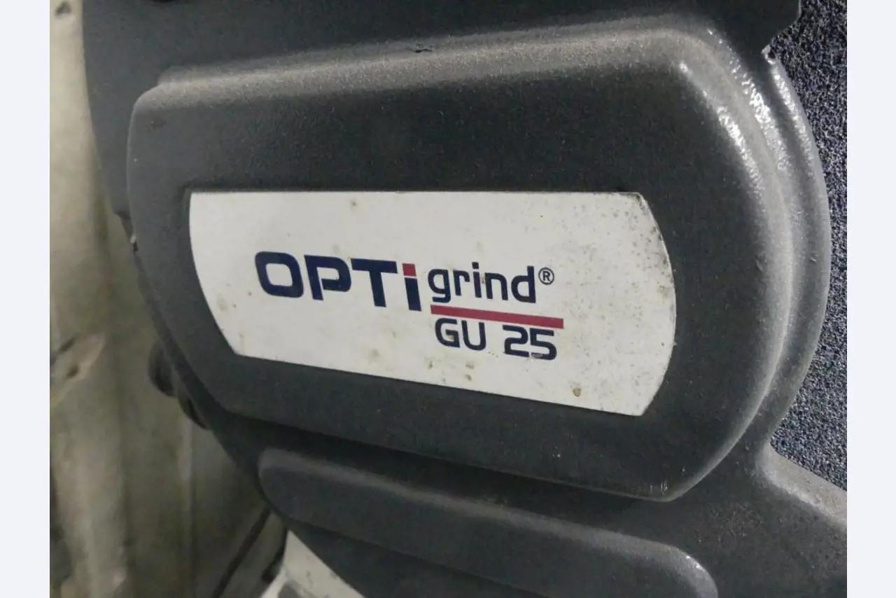 Maschinelle Einrichtung sowie Zubehör einer ehemaligen Tiefdruckerei-4