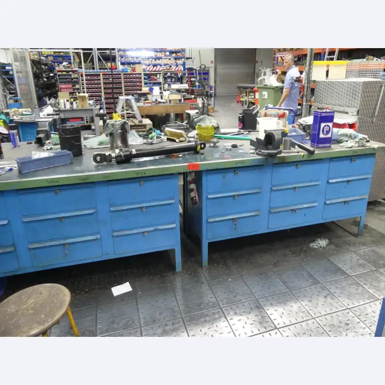 Stroje a příslušenství z bývalé hlubotiskové tiskárny-1